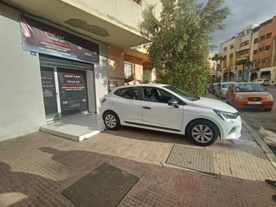 CLIO V BLANCHE 796 2