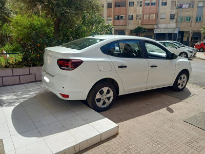 LOGAN III BLANCHE 973 3